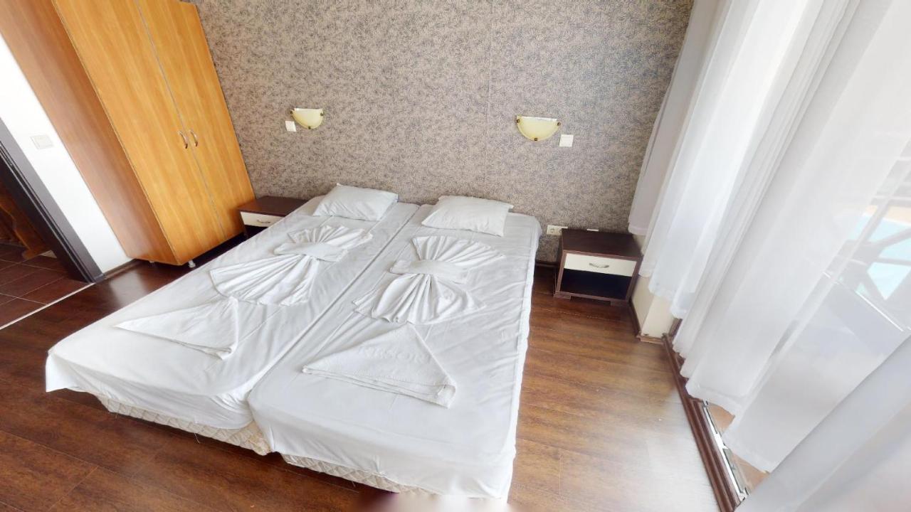 Imperial Heights Villas Sunny Beach Exterior photo