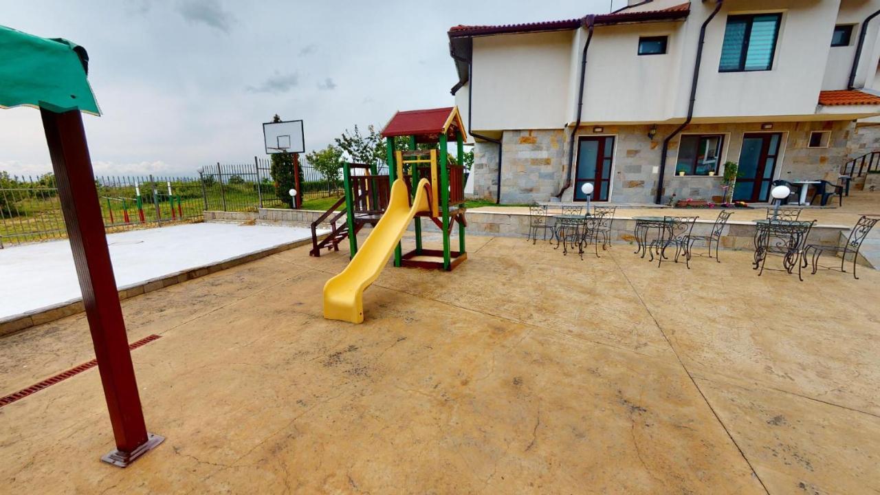 Imperial Heights Villas Sunny Beach Exterior photo