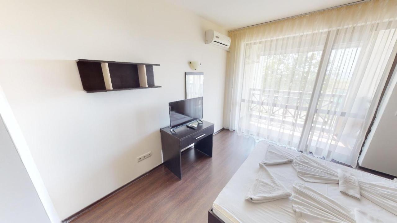 Imperial Heights Villas Sunny Beach Exterior photo