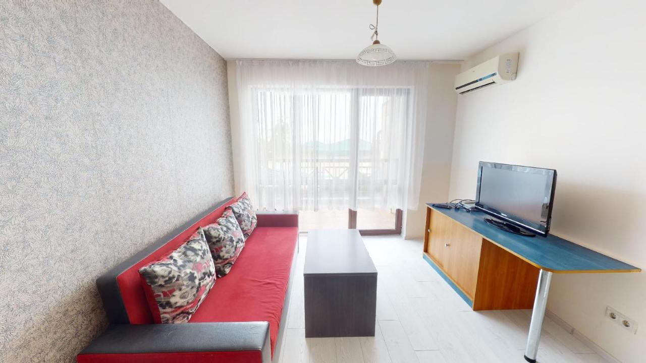 Imperial Heights Villas Sunny Beach Exterior photo